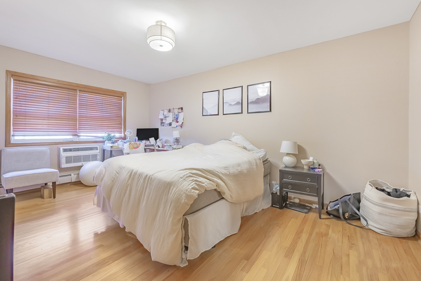 2033 Sherman Avenue Unit: 507