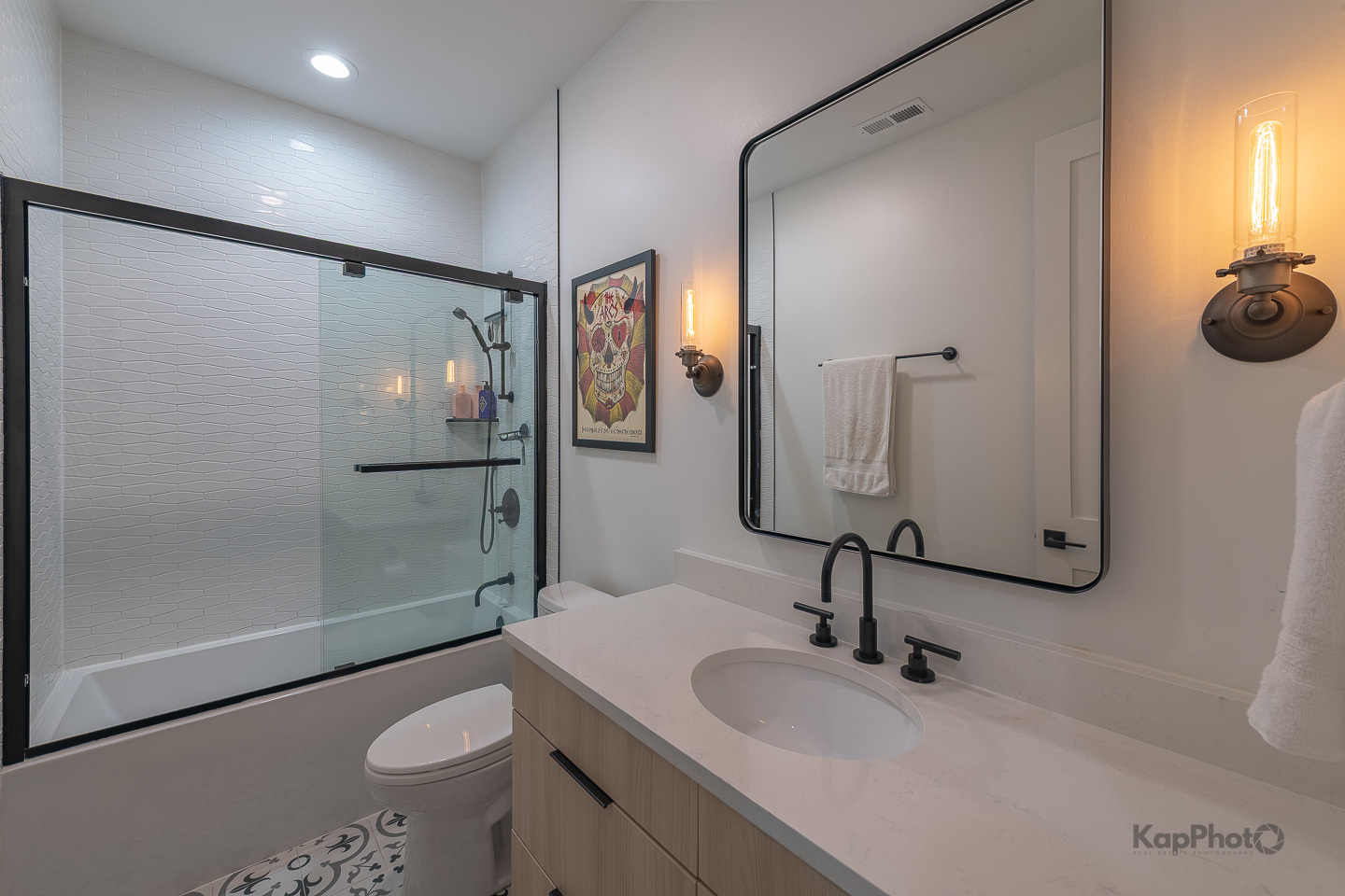 2646 W Augusta Boulevard Unit: 1