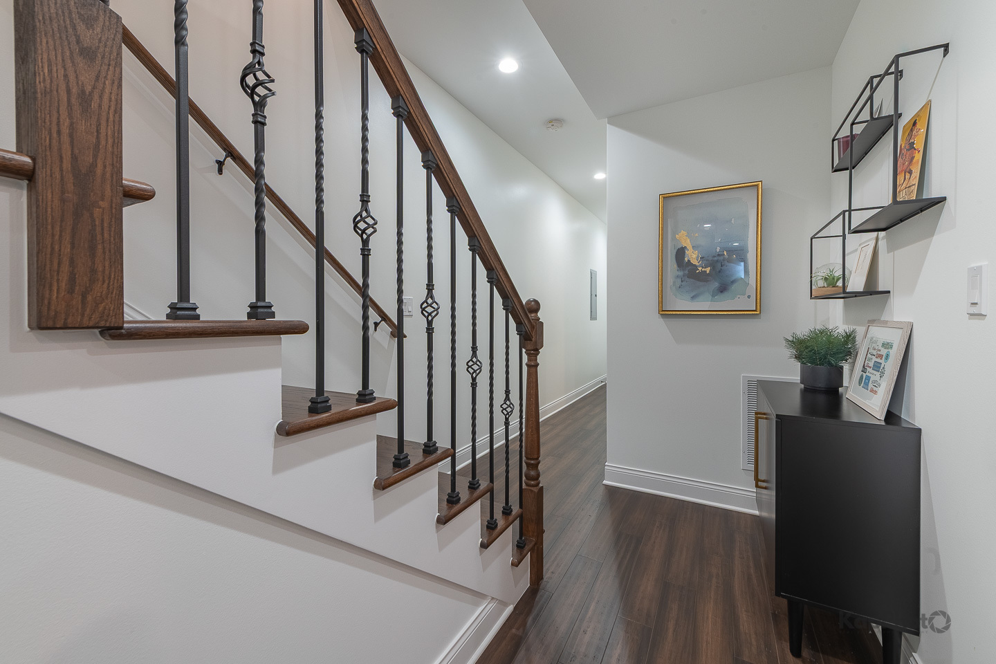 2646 W Augusta Boulevard Unit: 1