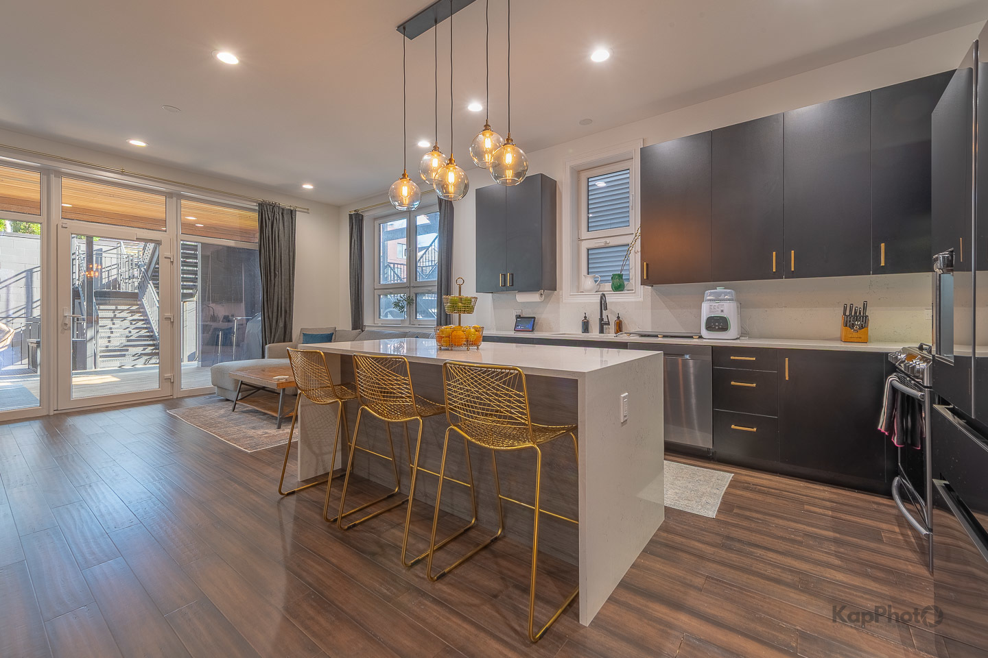 2646 W Augusta Boulevard Unit: 1