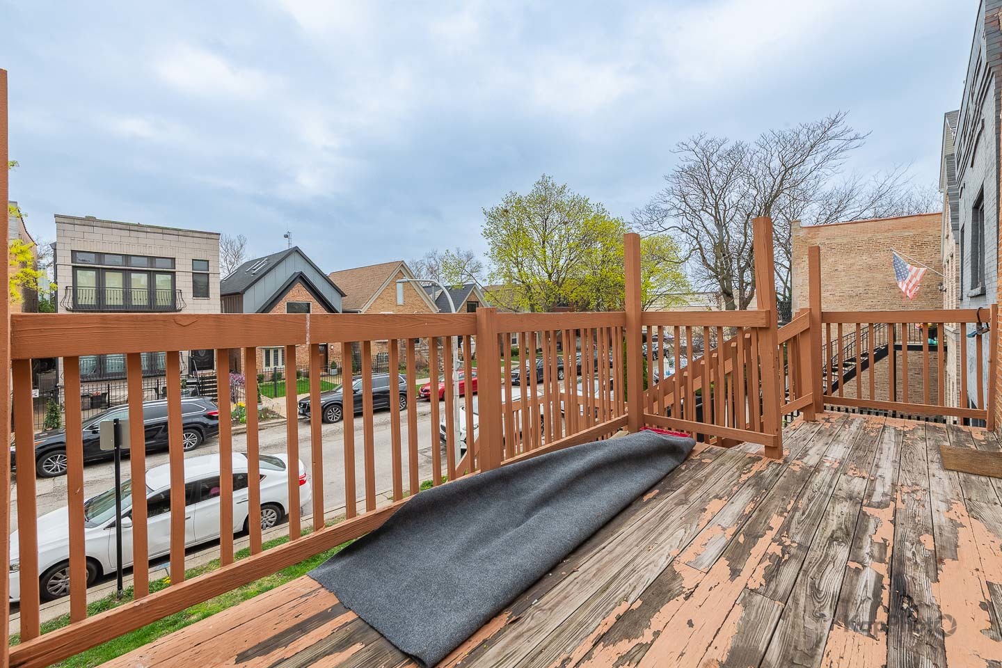 2642 W Superior Street