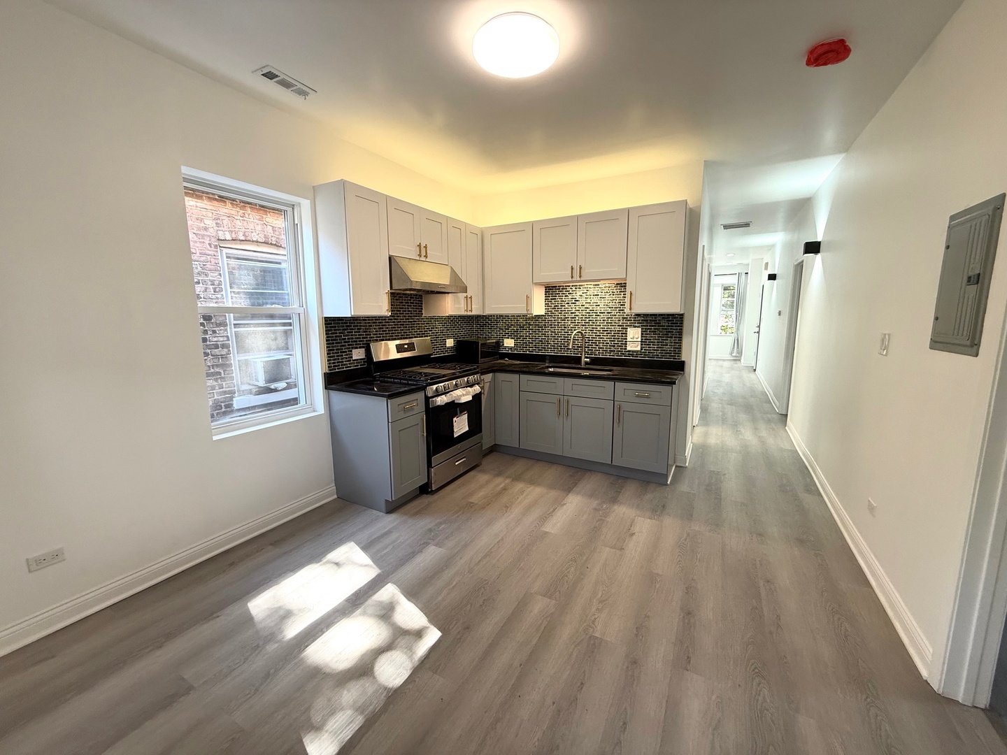 4357 S Whipple Street Unit: 2