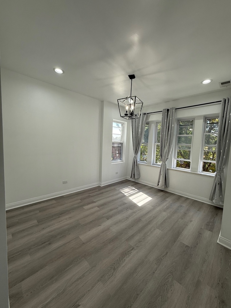 4357 S Whipple Street Unit: 2