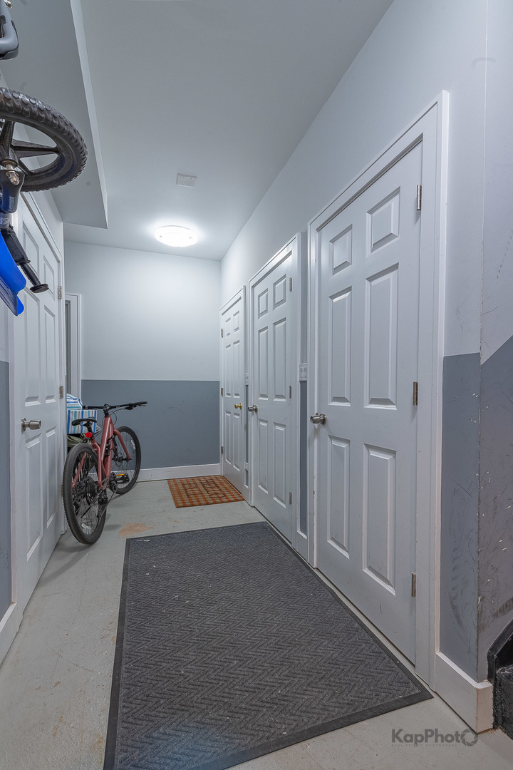 3839 N Ashland Avenue Unit: 2