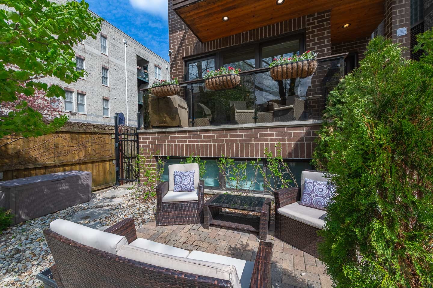 3839 N Ashland Avenue Unit: 2