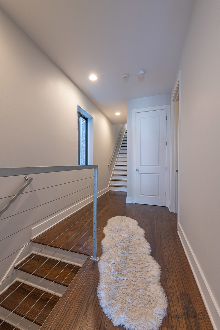 3839 N Ashland Avenue Unit: 2