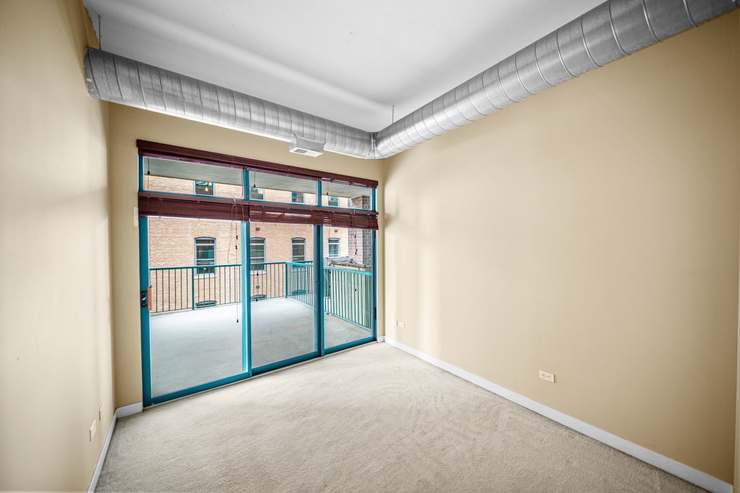 910 W Madison Street Unit: 609