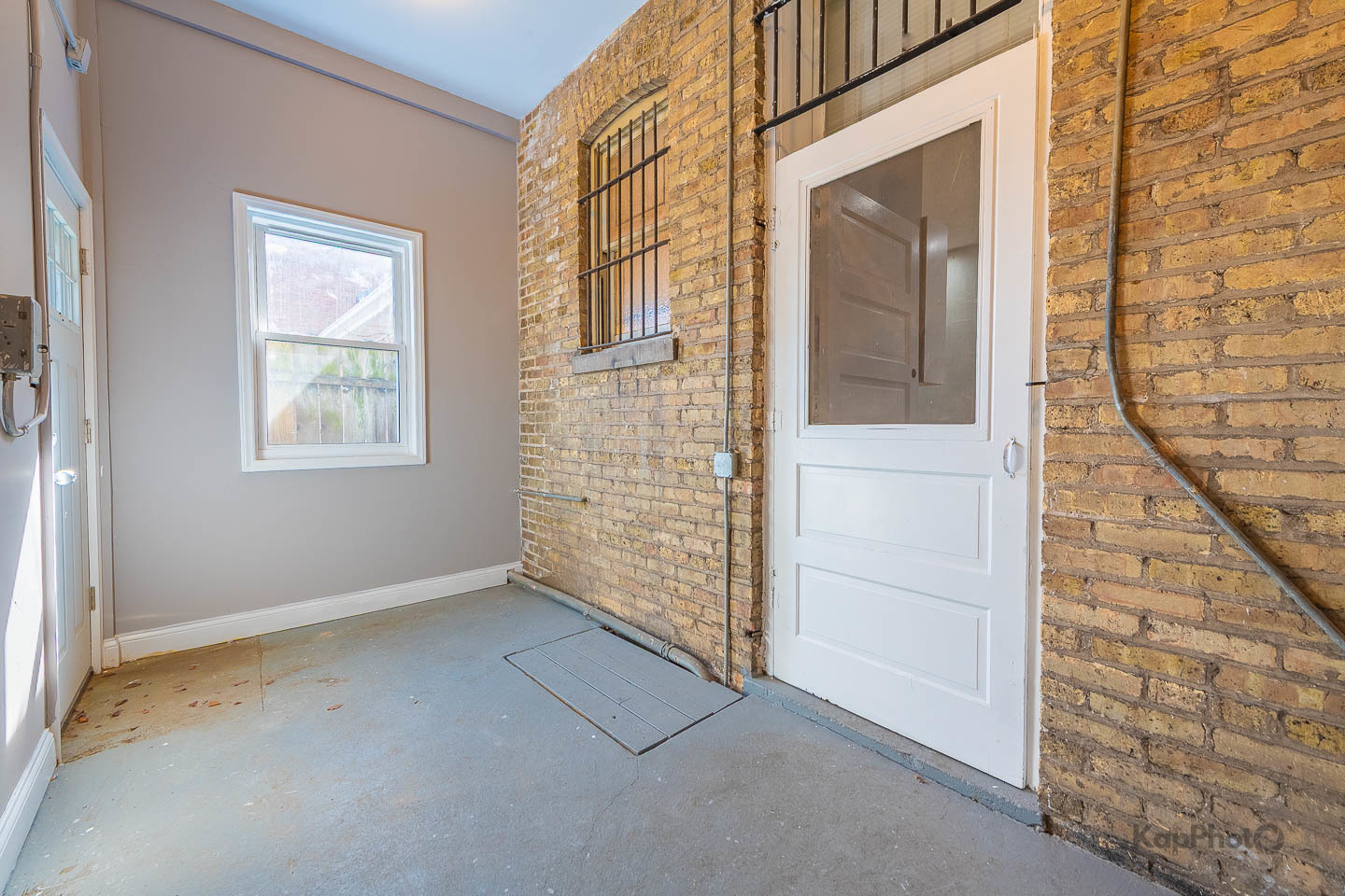 5959 N Elston Avenue