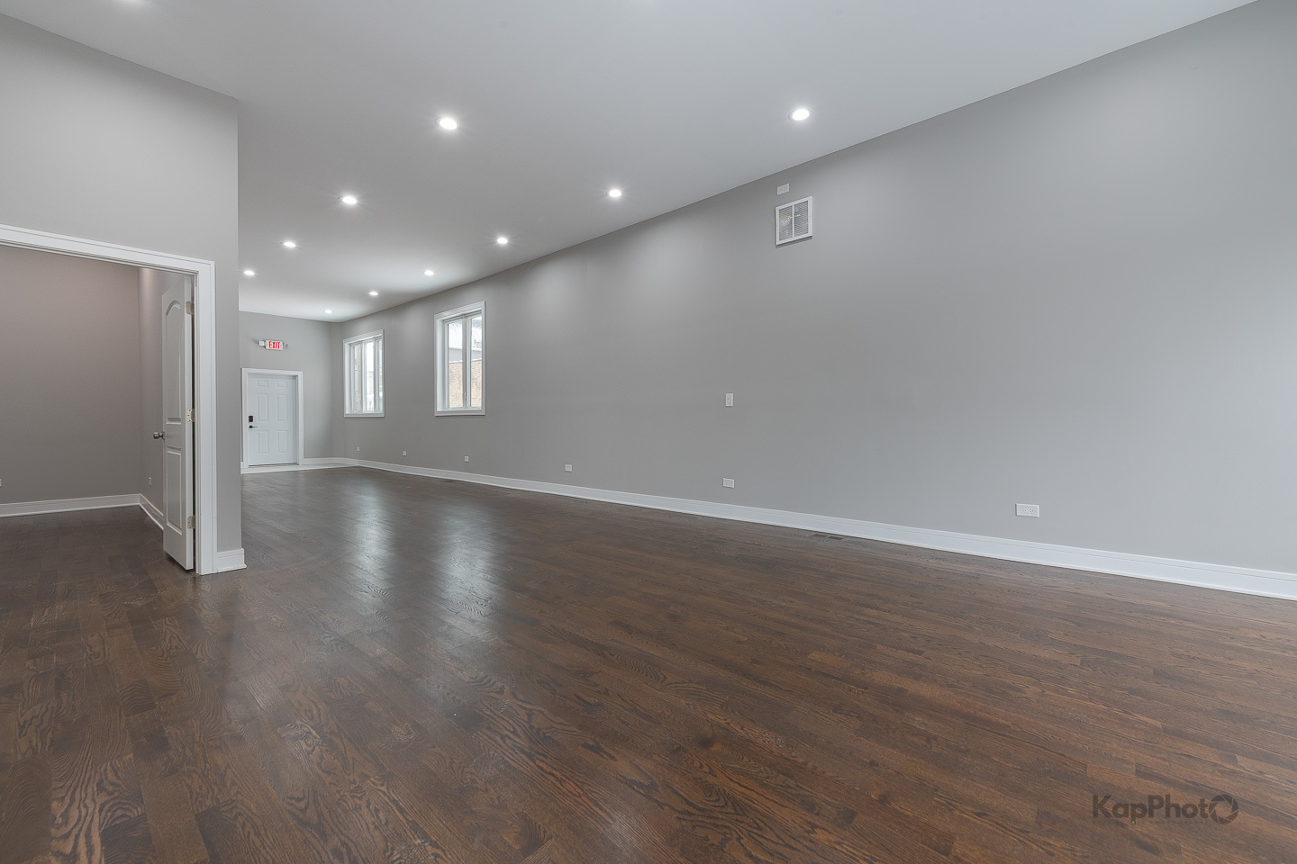3044 W Irving Park Road Unit: 1
