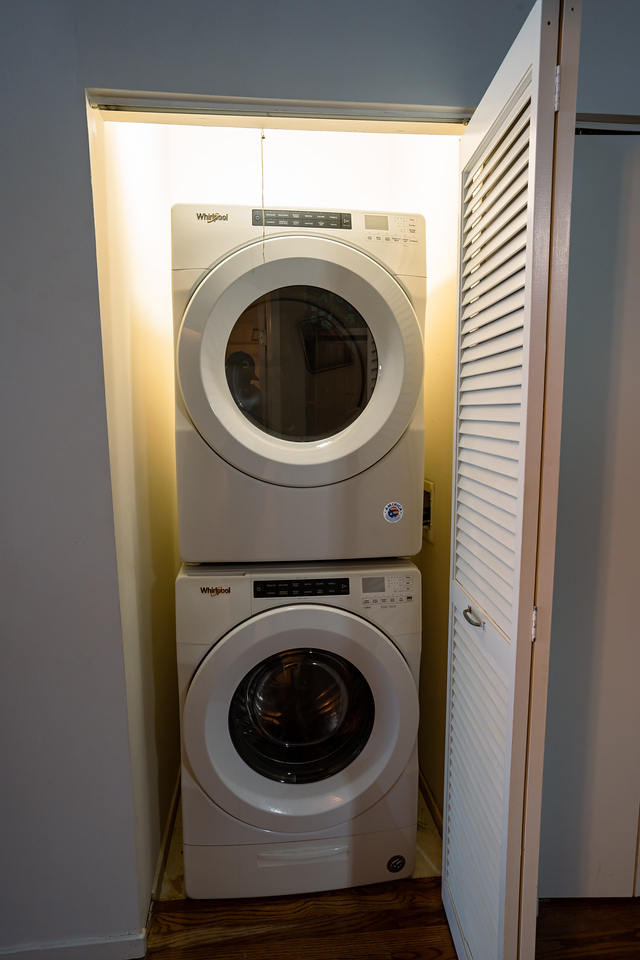 843 W Adams Street Unit: 406