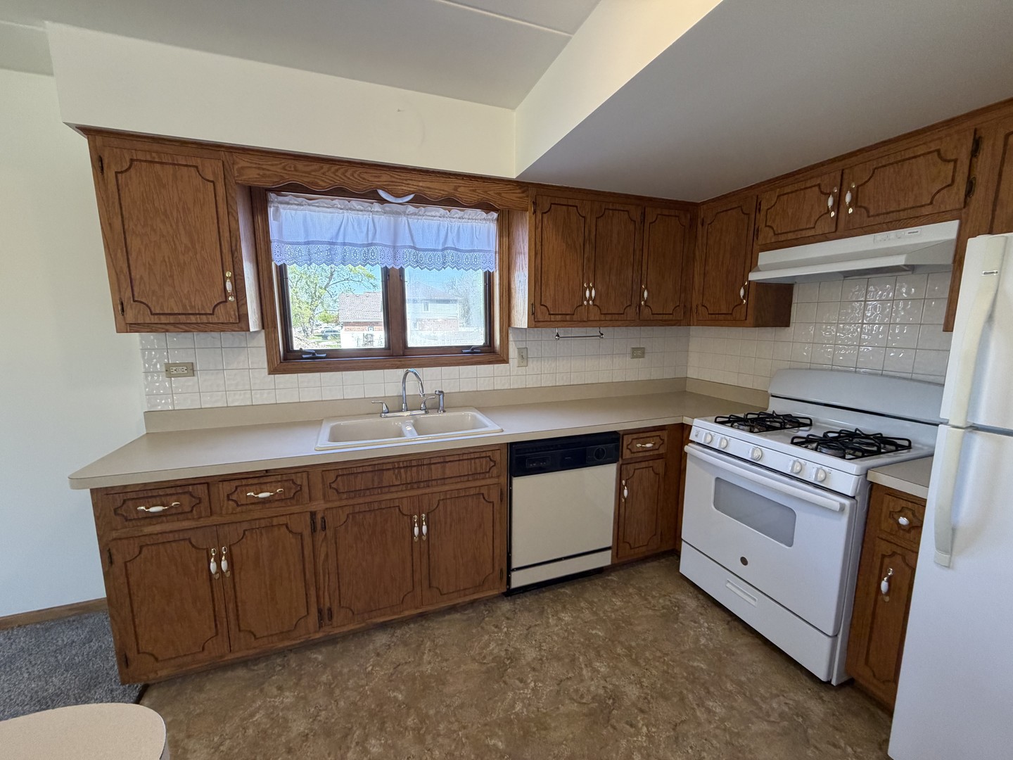 8659 Meade Avenue Unit: 1N