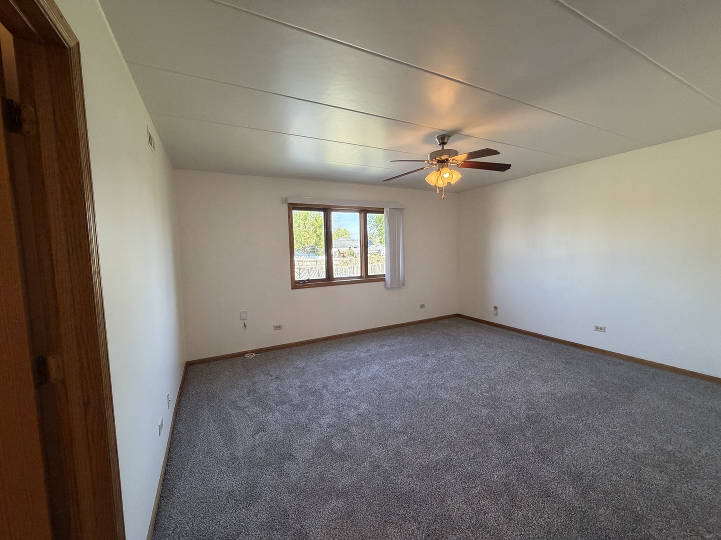 8659 Meade Avenue Unit: 1N
