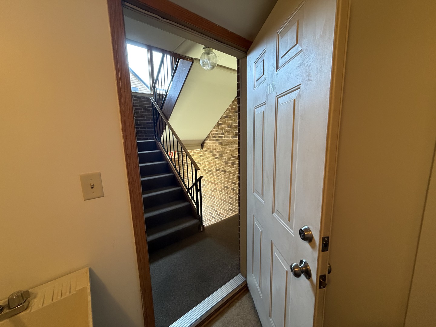 8659 Meade Avenue Unit: 1N