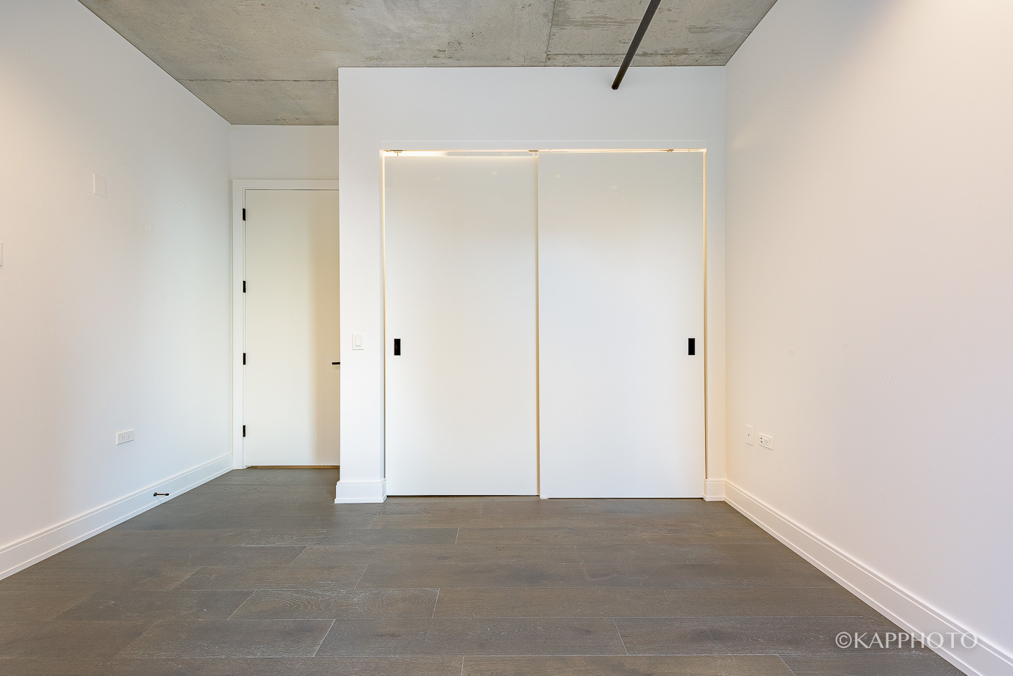 111 S Peoria Street Unit: 212