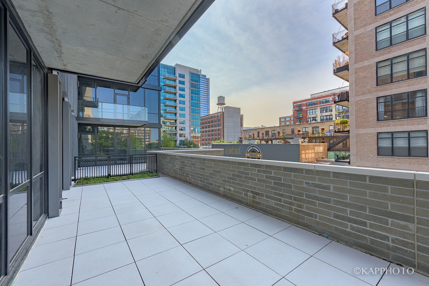 111 S Peoria Street Unit: 212