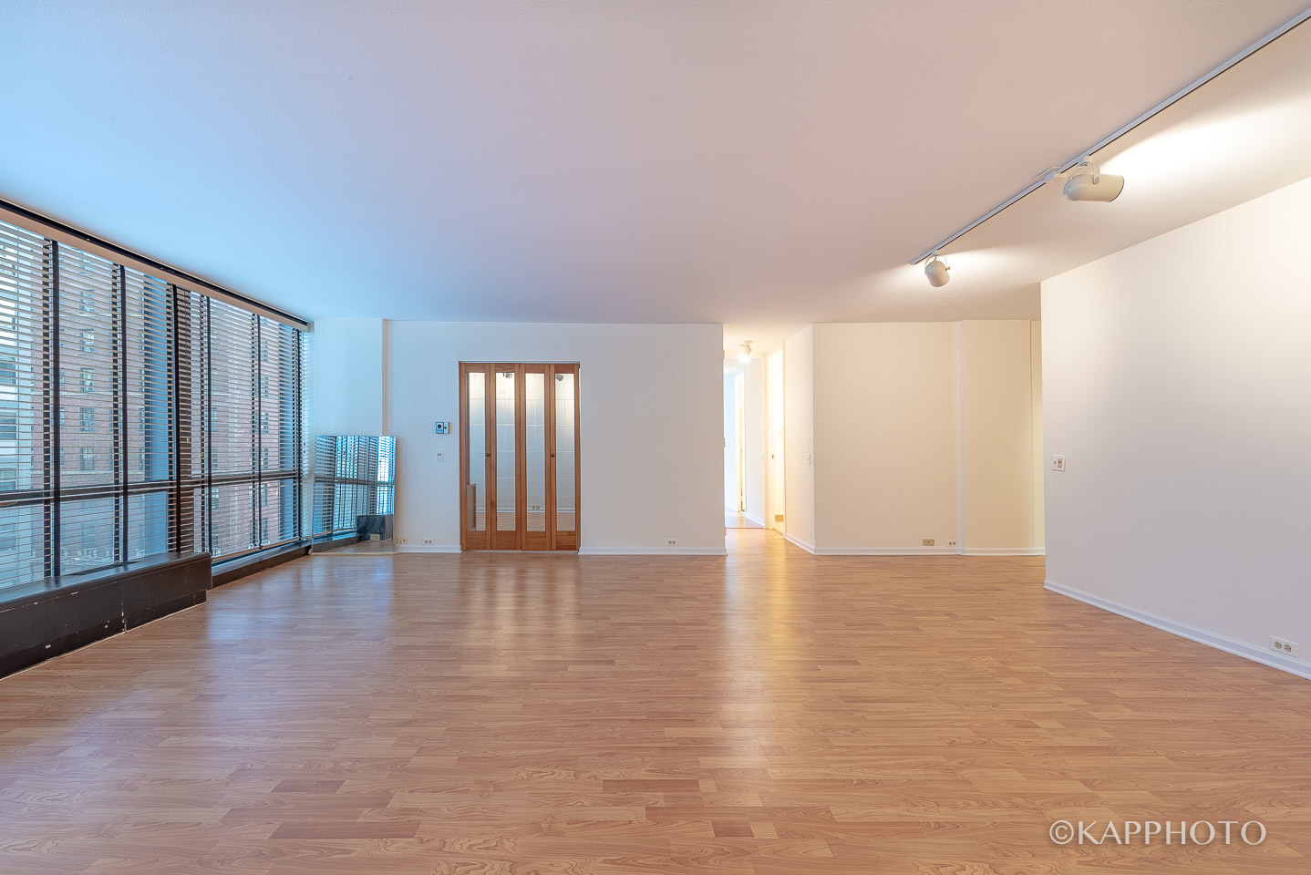 900 N Lake Shore Drive Unit: 702