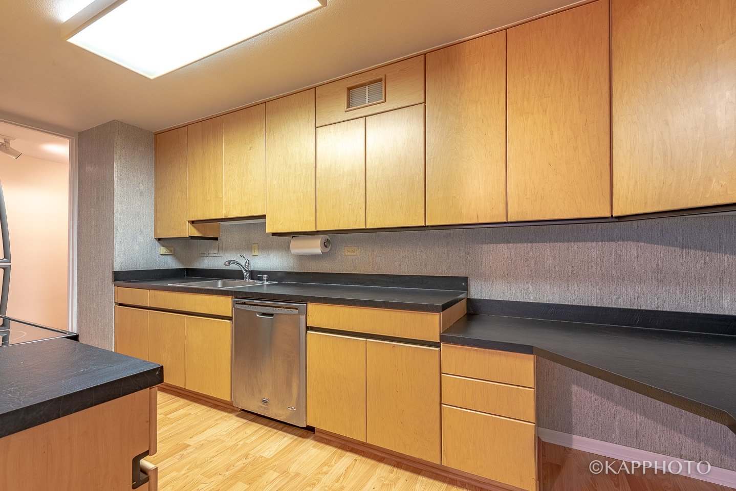 900 N Lake Shore Drive Unit: 702