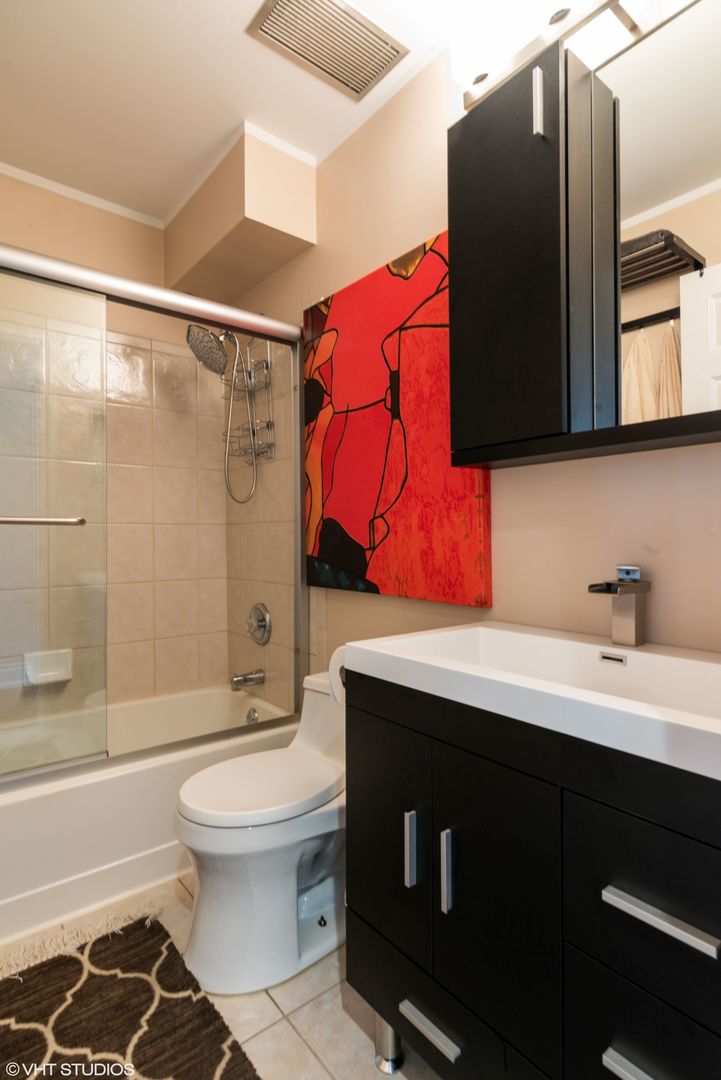 3801 N Milwaukee Avenue Unit: C