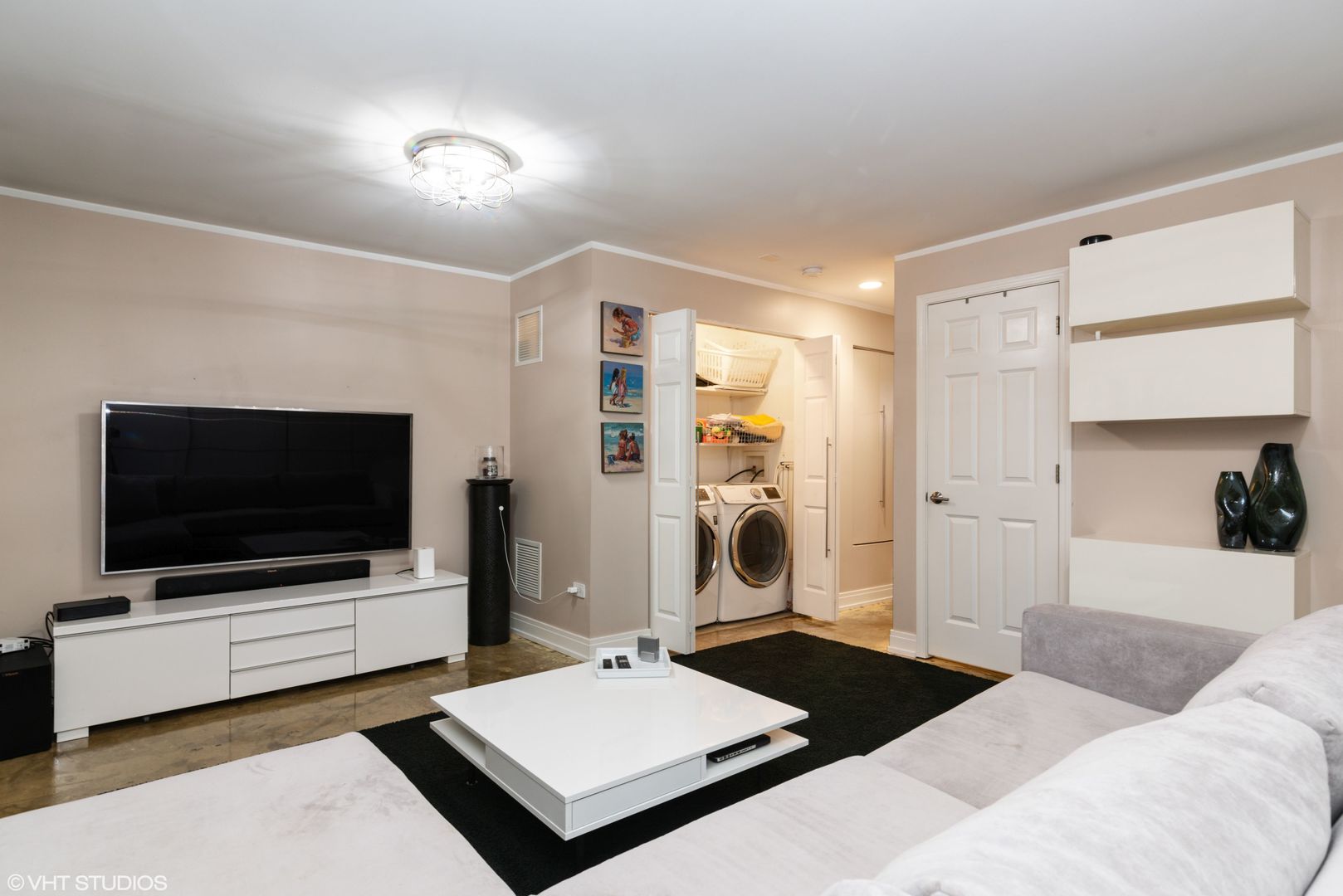 3801 N Milwaukee Avenue Unit: C