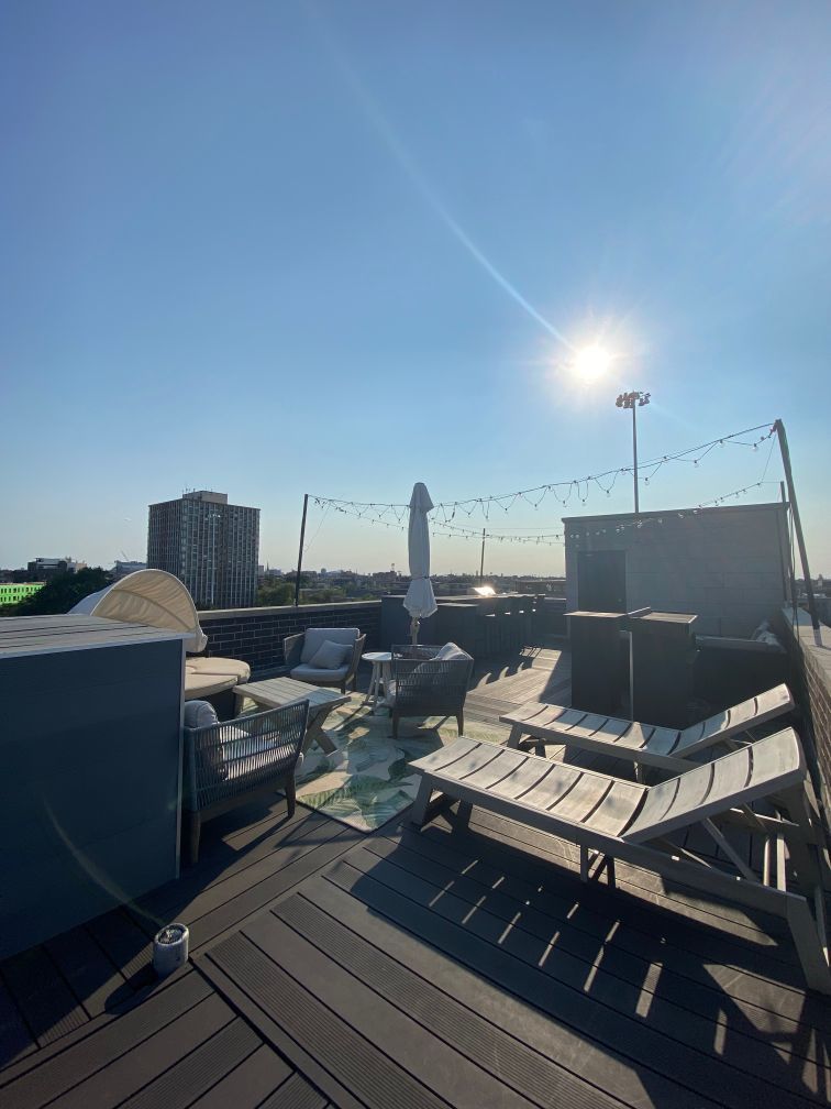 744 N May Street Unit: 401