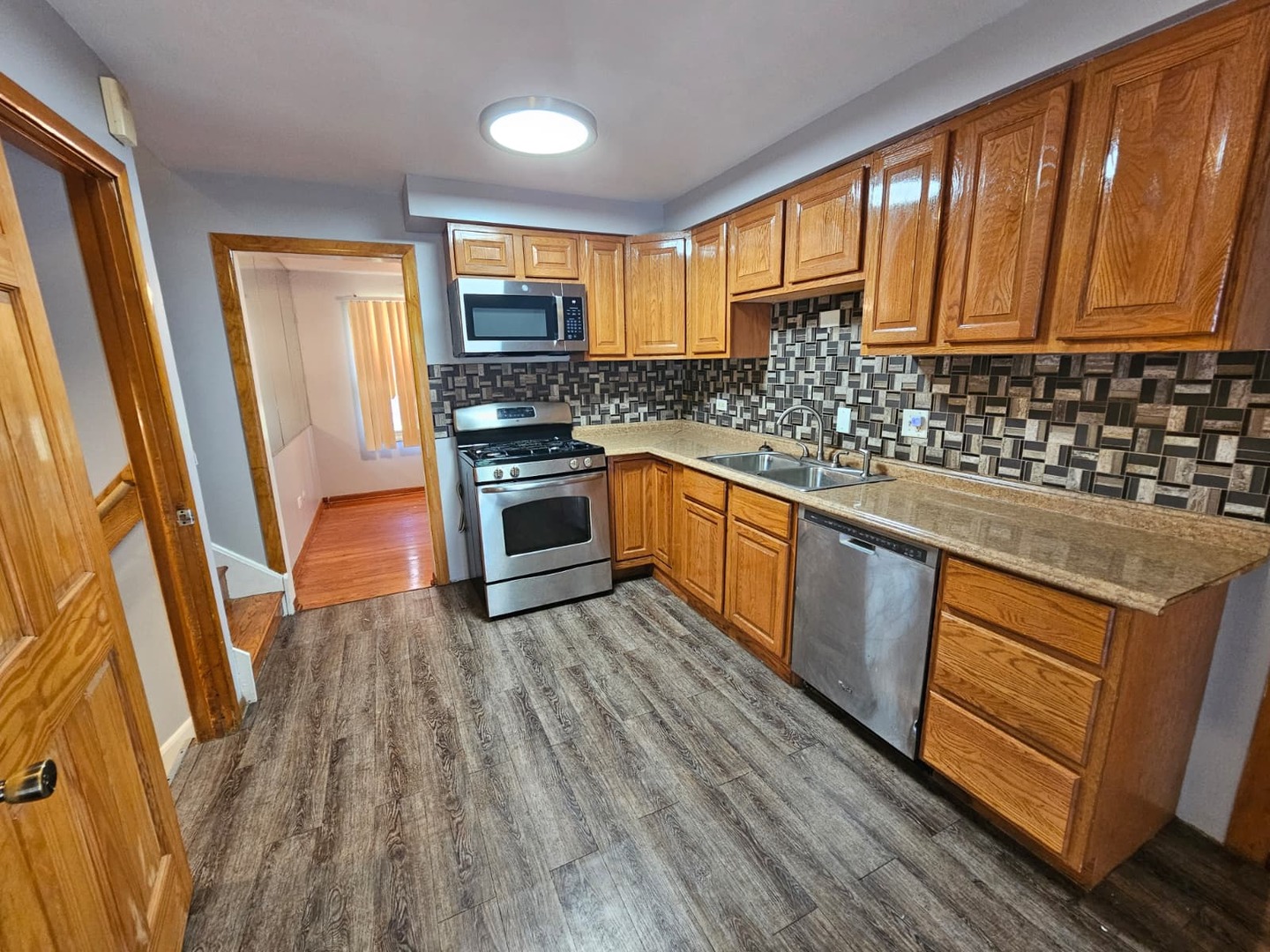 18019 Ravisloe Terrace