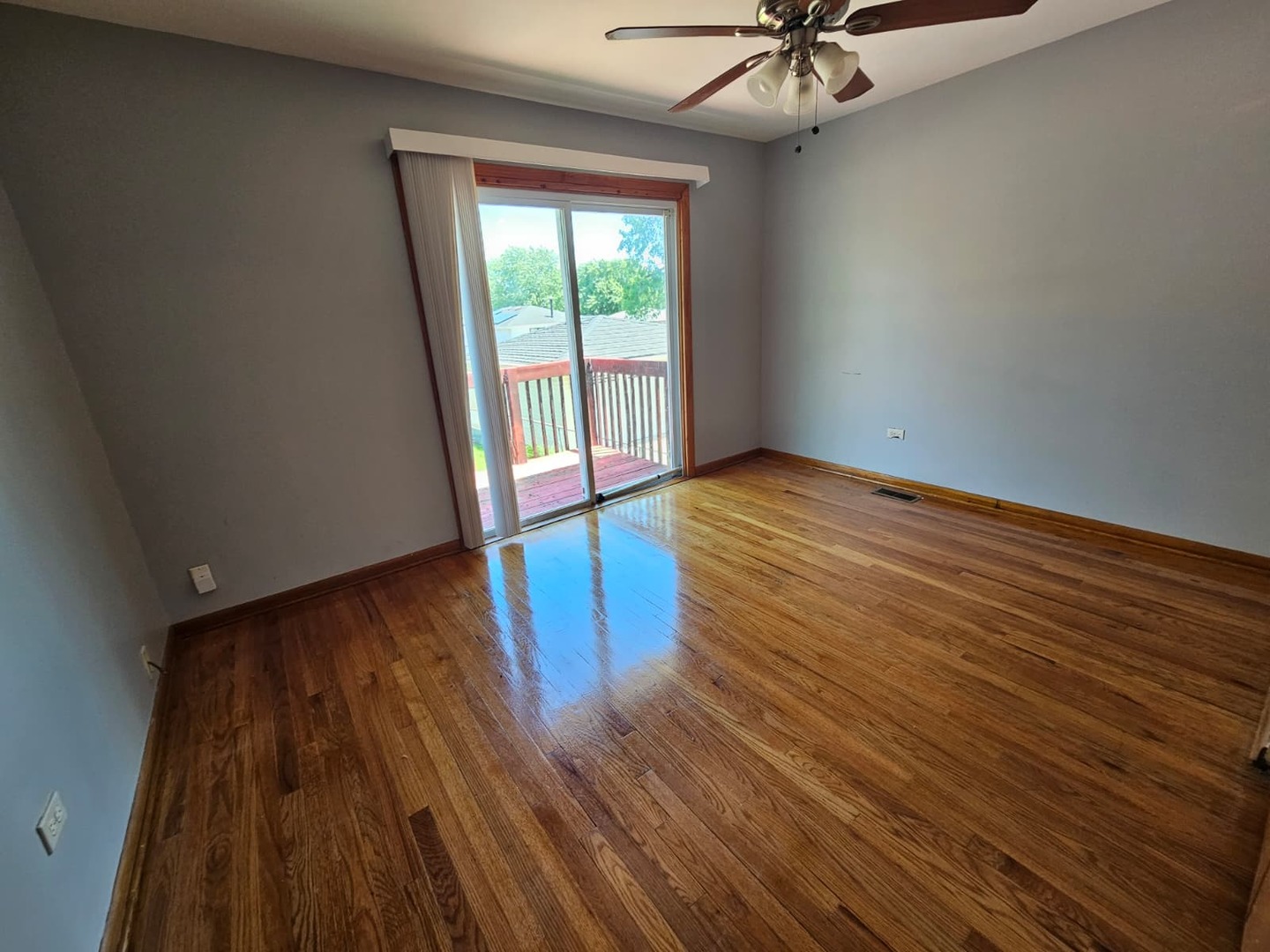 18019 Ravisloe Terrace