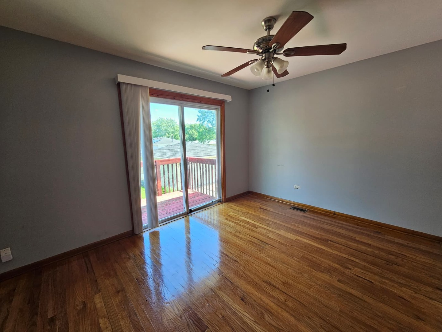 18019 Ravisloe Terrace