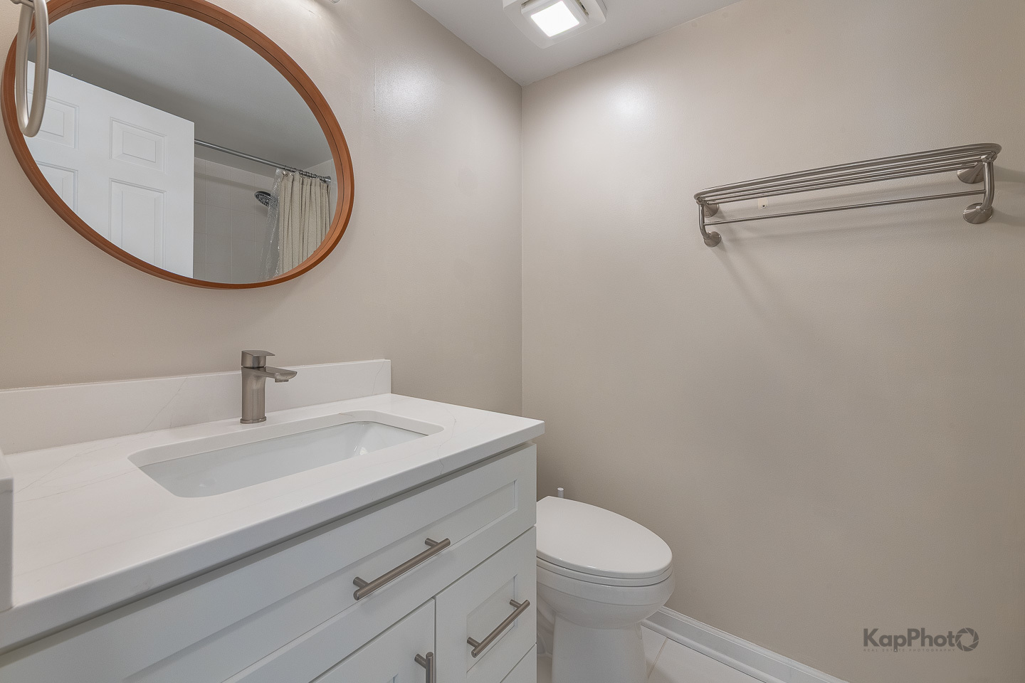 7316 40th Street Unit: 4D