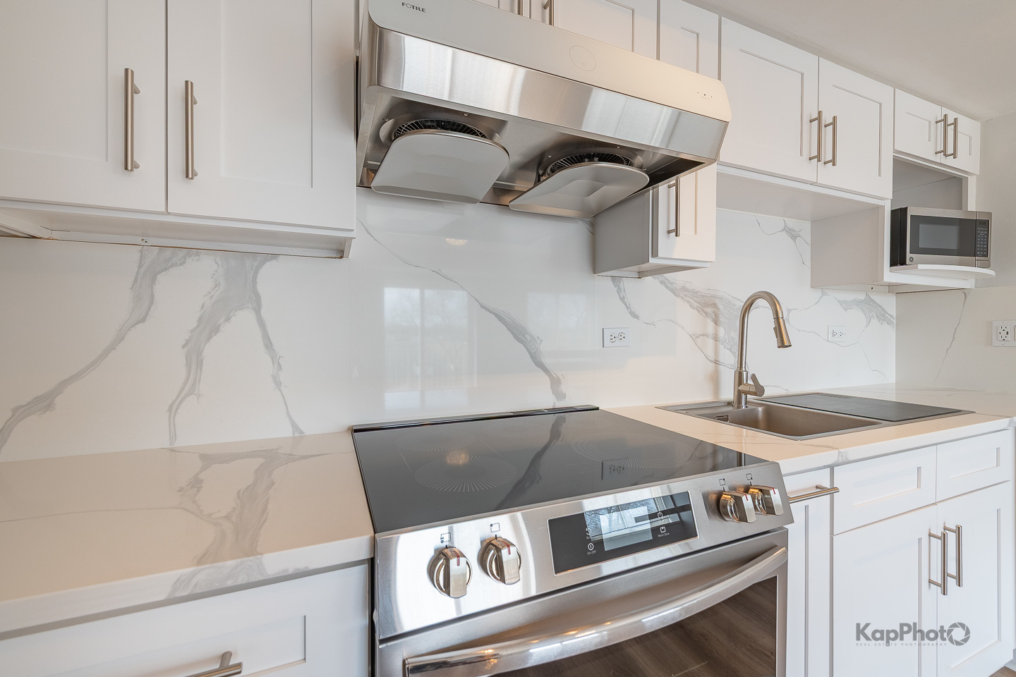 7316 40th Street Unit: 4D