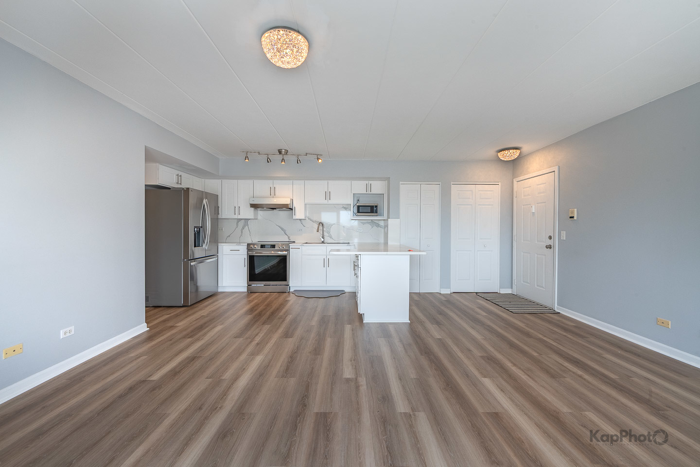 7316 40th Street Unit: 4D