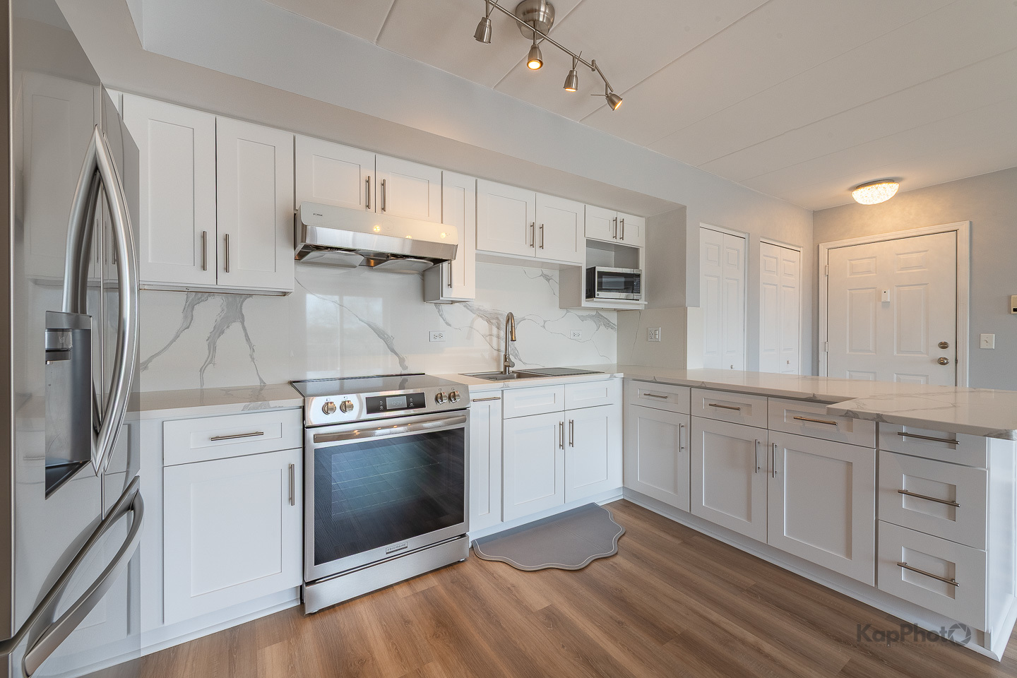 7316 40th Street Unit: 4D