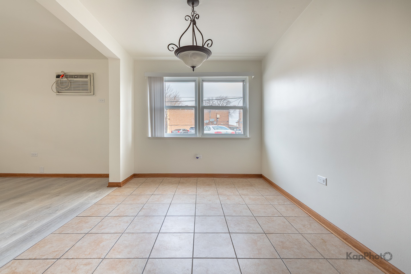 6914 W 65th Street Unit: 7