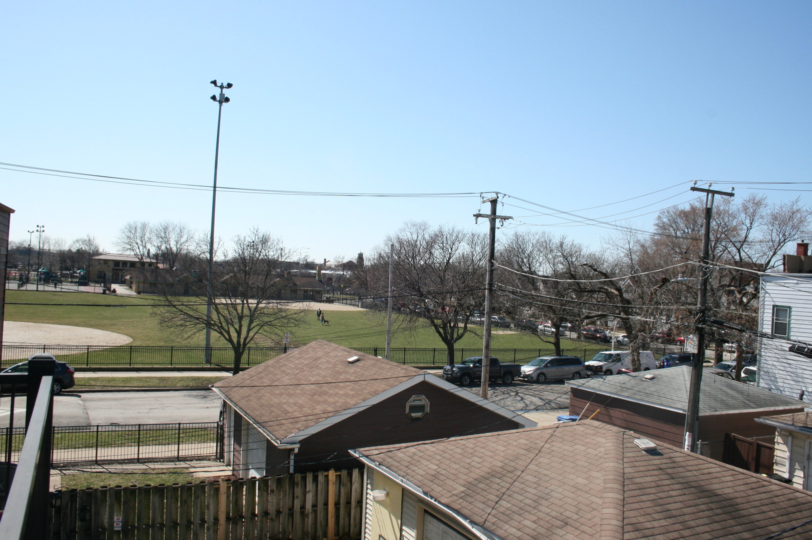 3706 N Drake Avenue Unit: G