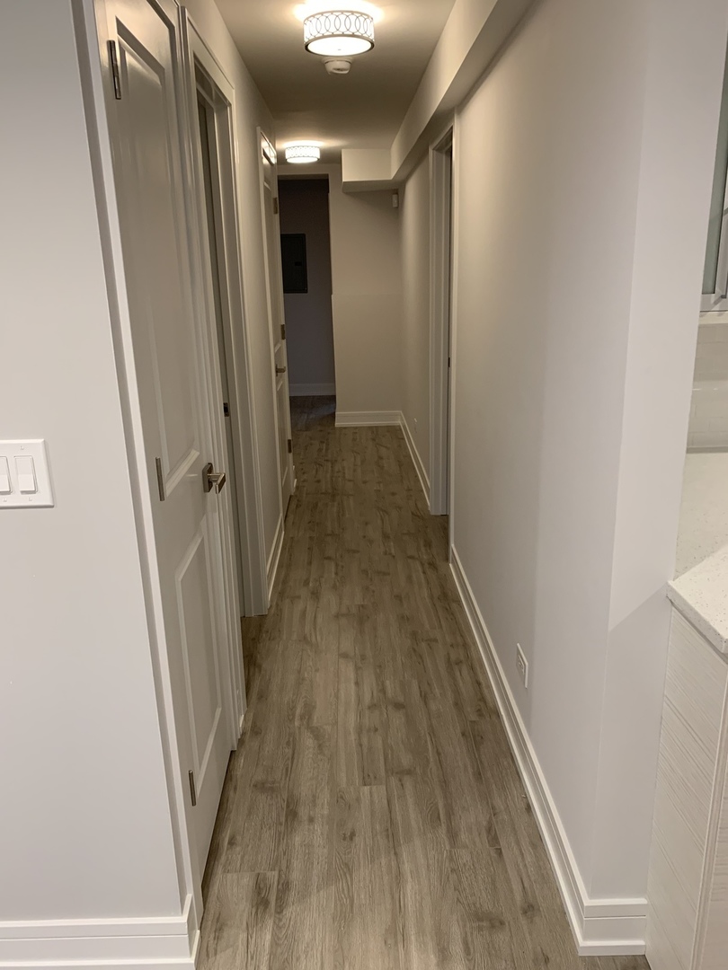 3706 N Drake Avenue Unit: G