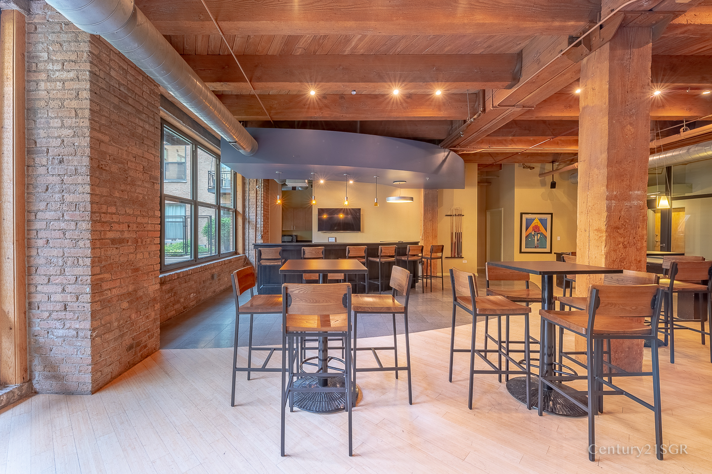 1040 W Adams Street Unit: 117