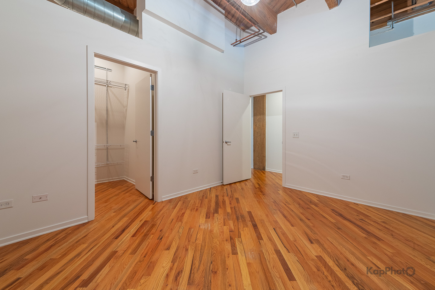 1040 W Adams Street Unit: 117