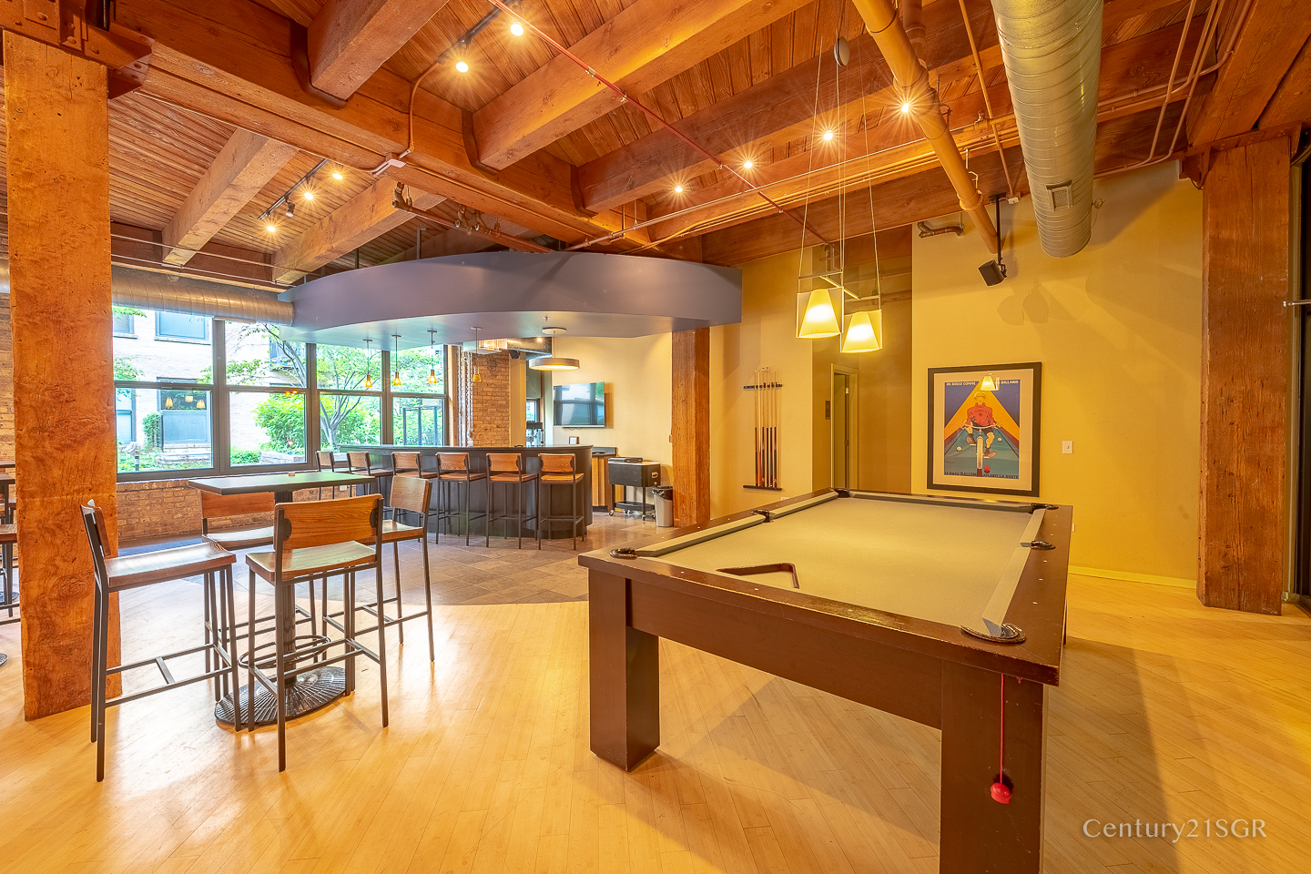 1040 W Adams Street Unit: 117