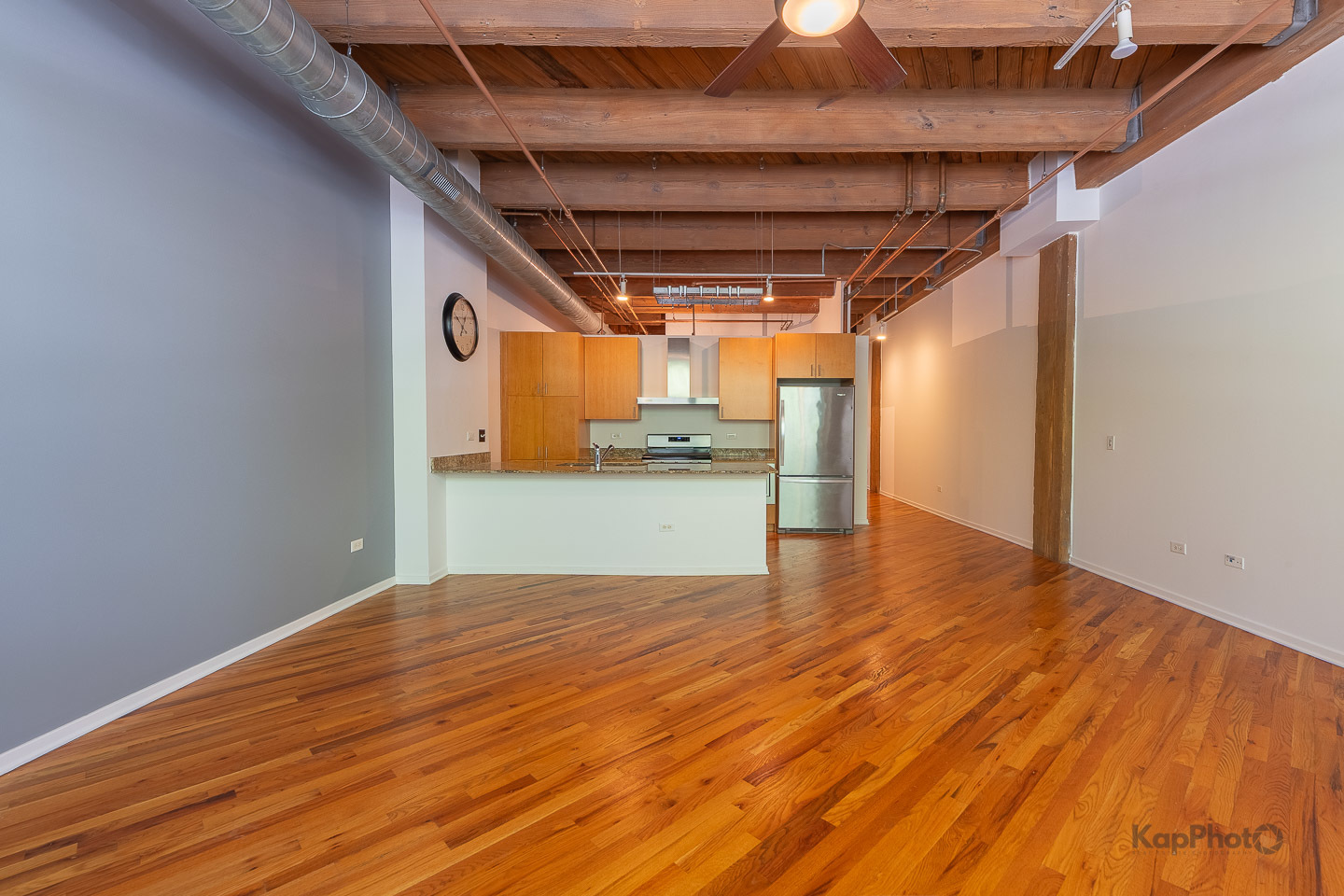 1040 W Adams Street Unit: 117