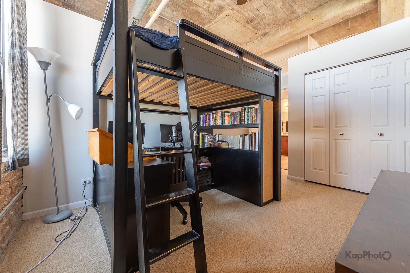 1820 N Spaulding Avenue Unit: 410