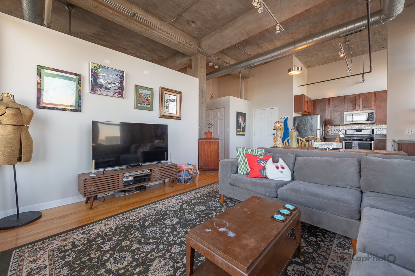 1820 N Spaulding Avenue Unit: 410