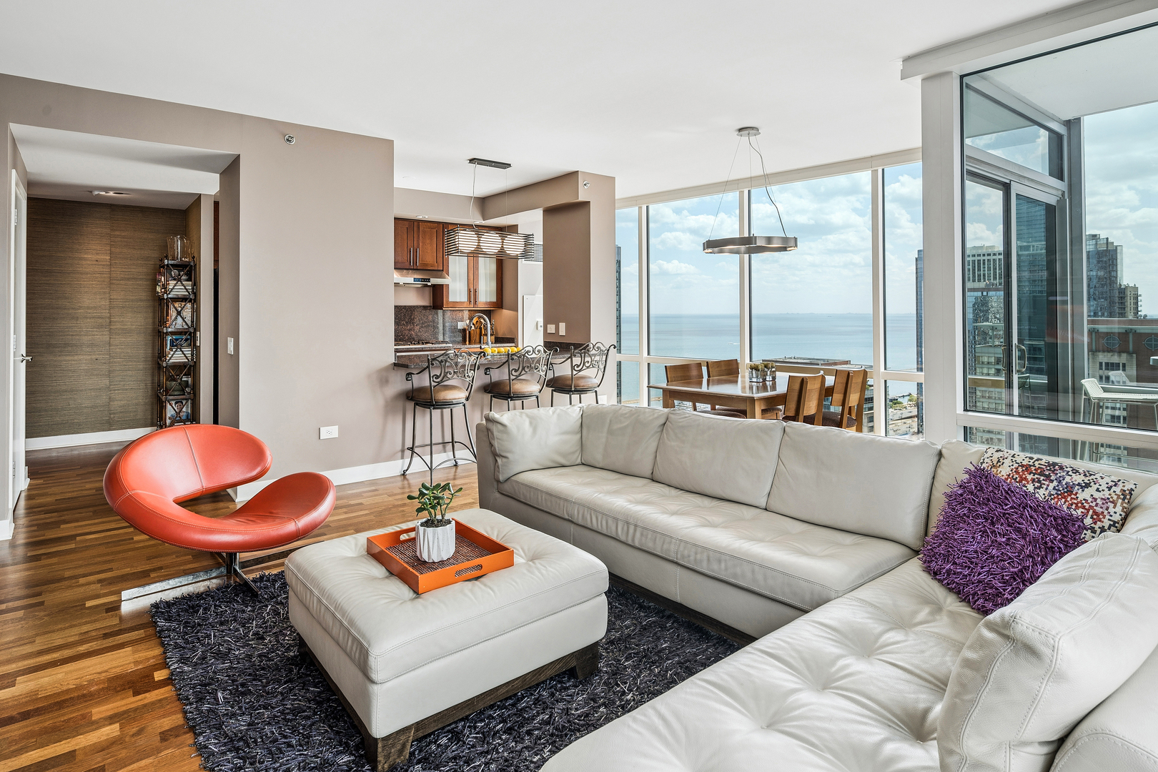505 N MCCLURG Court Unit: 3905