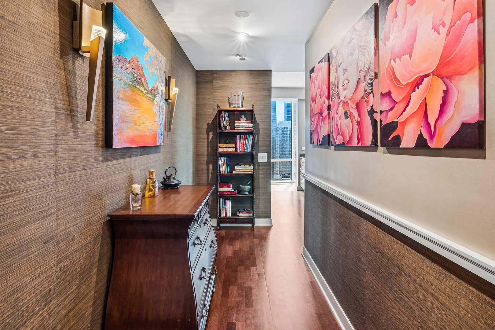 505 N MCCLURG Court Unit: 3905