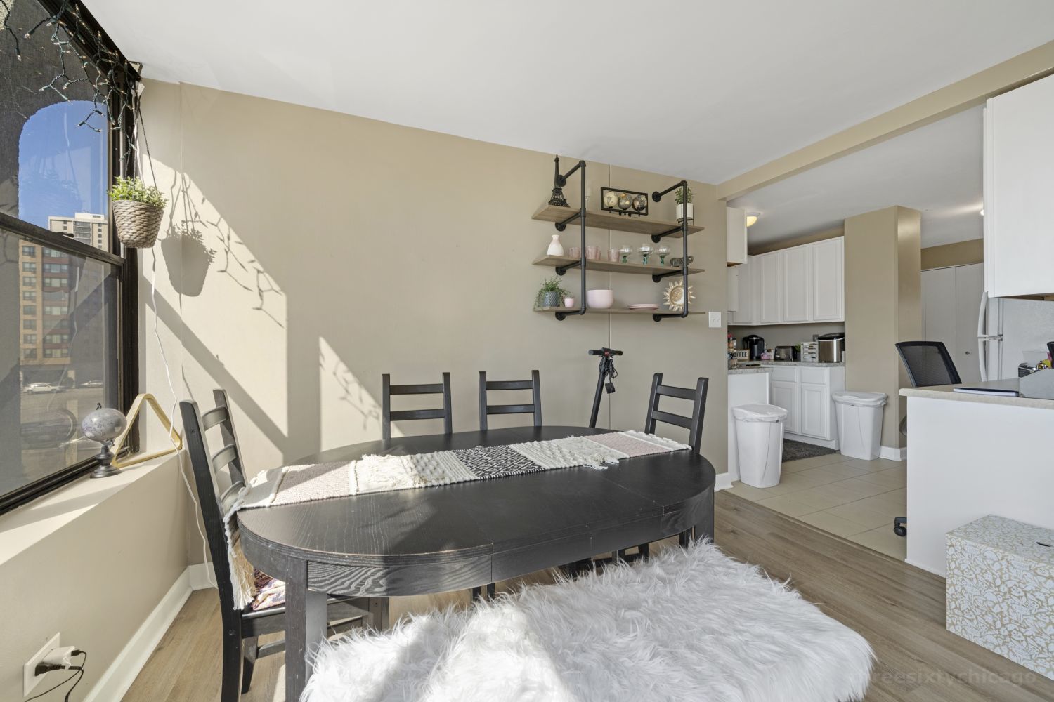 345 E Eastgate Place Unit: 306