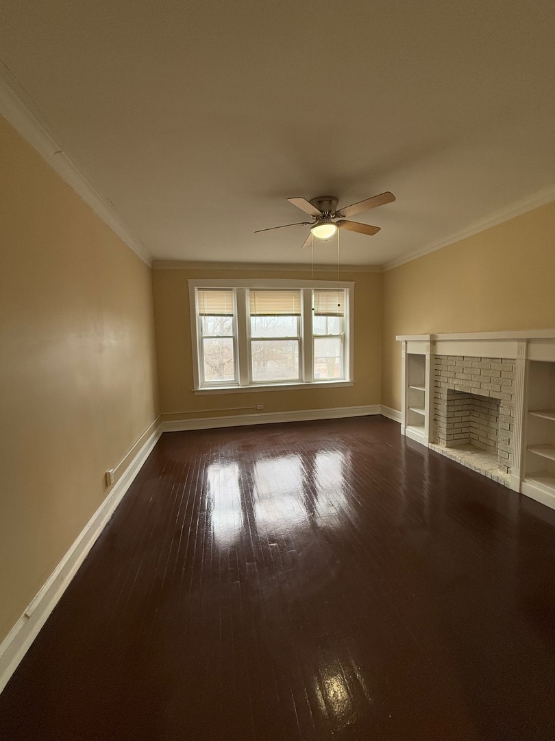 715 W 57th Street Unit: 2