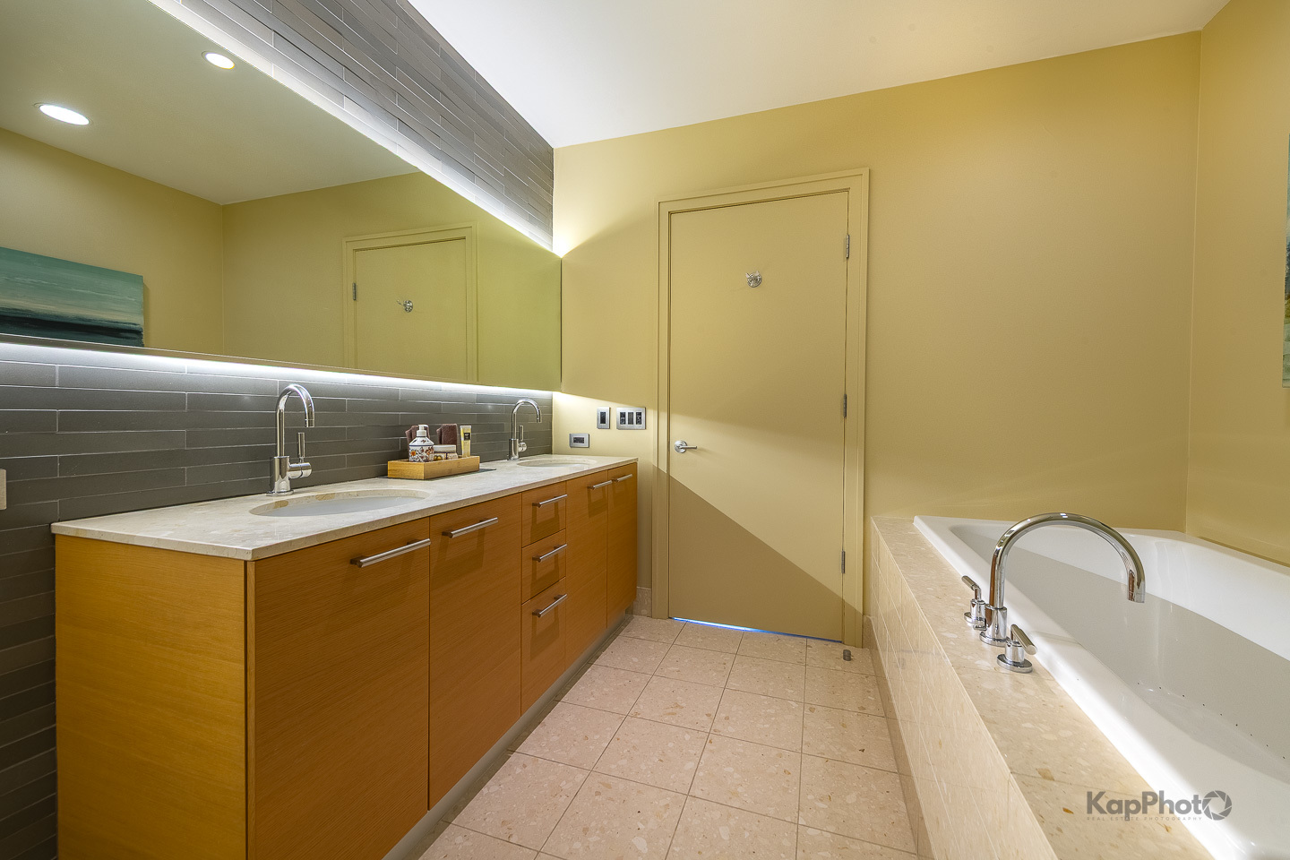 340 E Randolph Street Unit: 4902