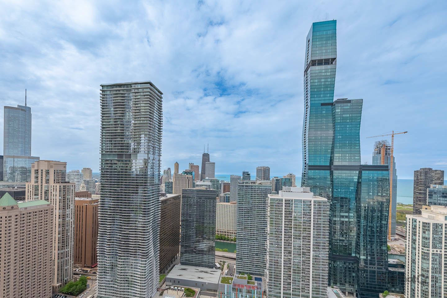 340 E Randolph Street Unit: 4902