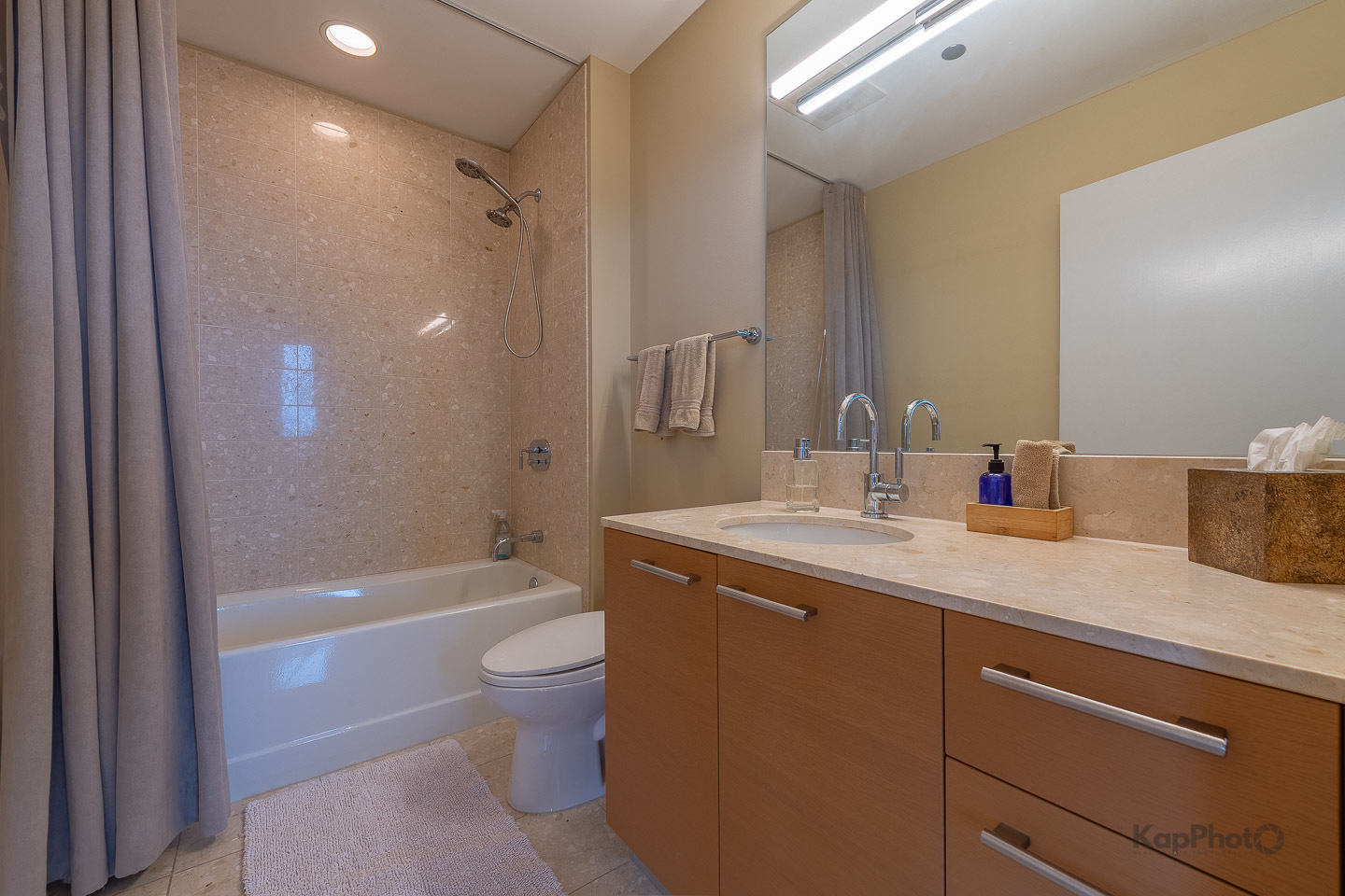340 E Randolph Street Unit: 4902