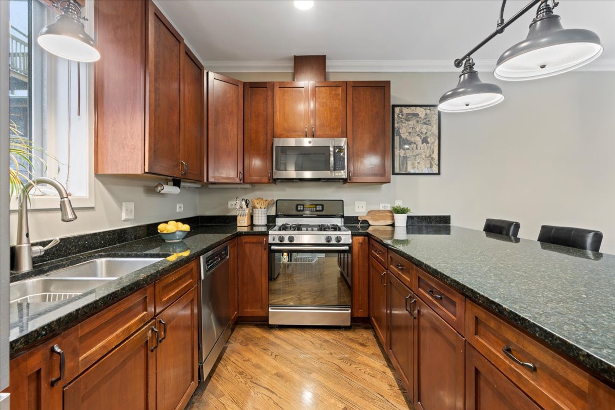 1012 S Loomis Street Unit: D