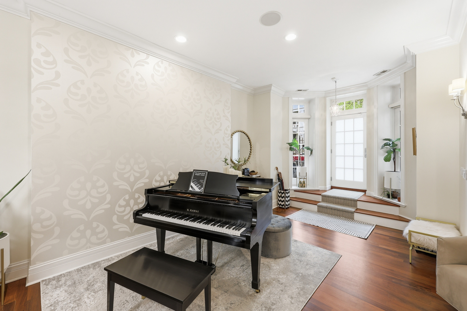 22 E Division Street Unit: 1