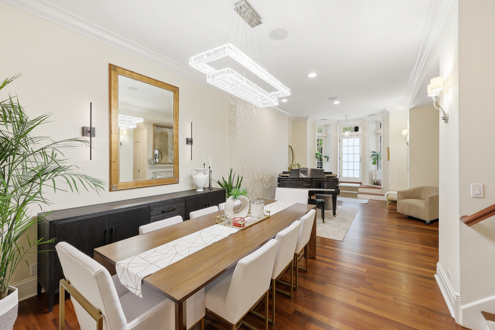 22 E Division Street Unit: 1
